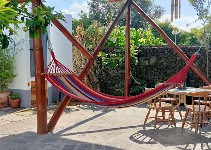 Casa Azores Zen بيت للعطل *